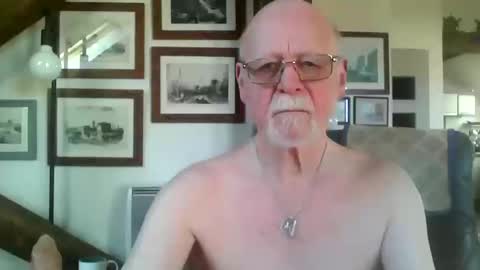 johnjuly1948 online show from March 13, 2026, 10:11 am