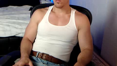 Snapshot of johnnieredd chatting on May 20, 2026, 7:09 pm Johnnie Redd online show from May 20, 2026, 7:09 pm