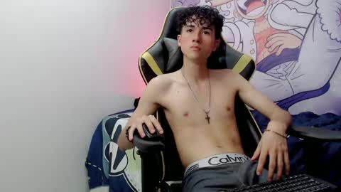 johnny_cagee online show from December 19, 2024, 6:56 am