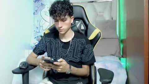 johnny_cagee online show from October 26, 2025, 3:56 am