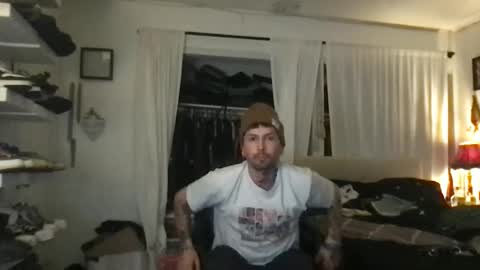 Snapshot of johnnydeep66 chatting on December 25, 2024, 8:18 am JohnnyDeep66 online show from December 25, 2024, 8:18 am