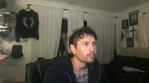 Snapshot of johnnydeep66 chatting on December 23, 2025, 10:02 am JohnnyDeep66 online show from December 23, 2025, 10:02 am