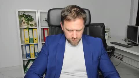 Snapshot of johnnydough82 chatting on December 14, 2024, 4:56 am johnnydough82 online show from December 14, 2024, 4:56 am