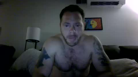 johnnylove860 online show from October 12, 2025, 3:05 am
