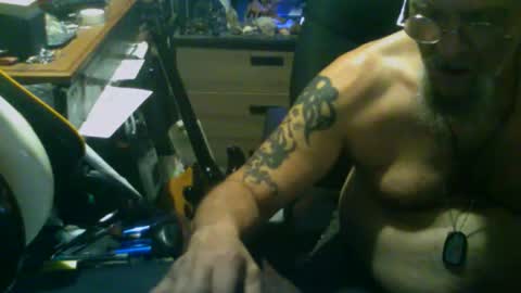 johnnyshung1 online show from January 13, 2026, 12:10 pm