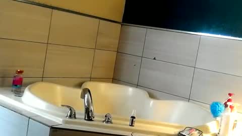 johnpaulkent82 online show from January 10, 2026, 10:50 am