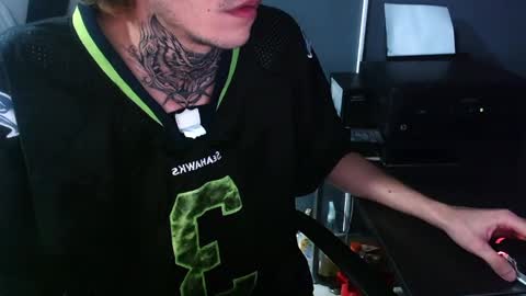 johnsonisaac94  online show from December 5, 2024, 6:43 am