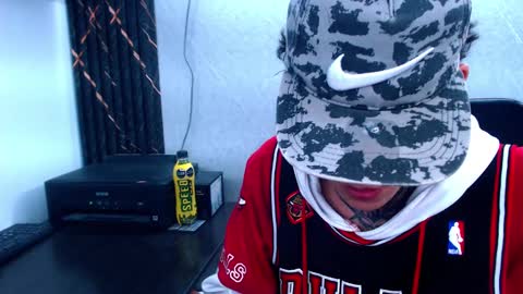 johnsonisaac94  online show from February 6, 2025, 6:08 am