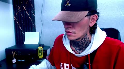 johnsonisaac94  online show from February 20, 2025, 5:23 am