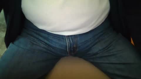 Snapshot of johnxxx549 chatting on October 12, 2025, 2:38 pm johnxxx549 online show from October 12, 2025, 2:38 pm