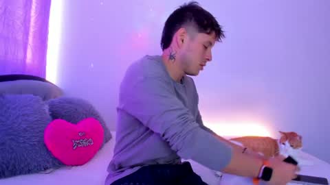 Snapshot of johnycooper08 chatting on June 15, 2026, 1:46 pm johnycooper08 online show from June 15, 2026, 1:46 pm