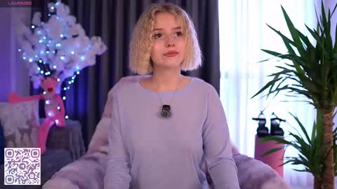 Paula online show from December 14, 2025, 9:25 am