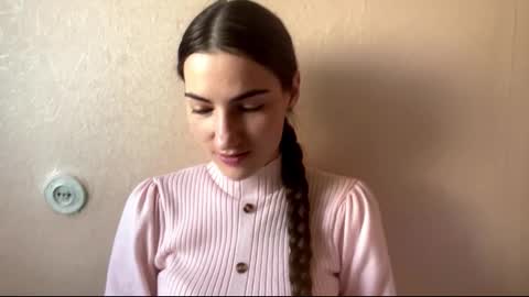 Kate online show from January 13, 2026, 7:13 am