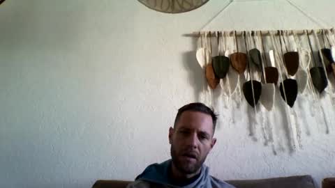 jojo19844 online show from November 14, 2025, 9:41 am