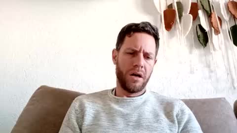 jojo19844 online show from February 26, 2026, 12:04 pm