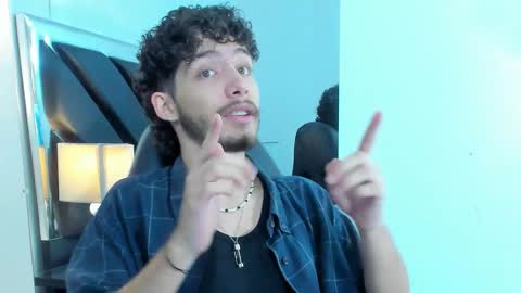 jojobraando online show from November 26, 2025, 10:44 pm