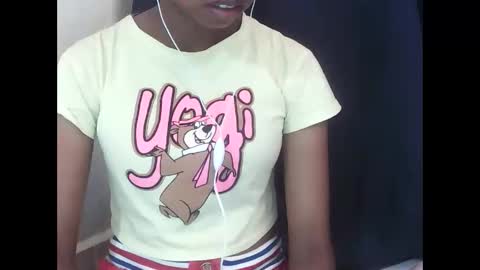 joliekah27 online show from February 19, 2026, 7:26 am