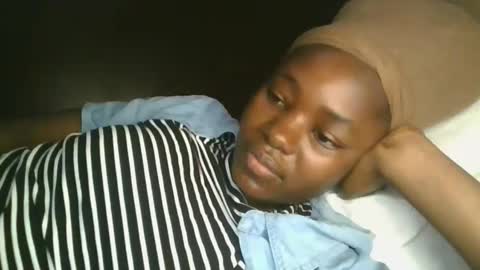 jollynabeb online show from October 24, 2025, 6:04 pm