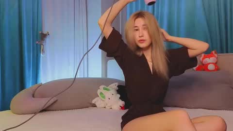 Viola online show from November 9, 2025, 11:08 am