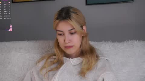 Viola online show from April 19, 2026, 6:10 pm