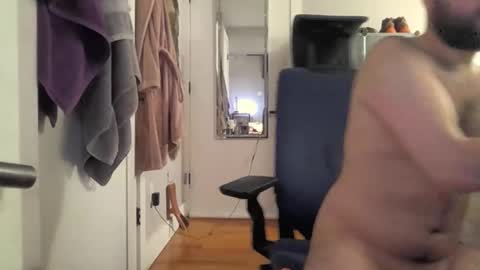 Mason online show from November 18, 2025, 9:41 pm