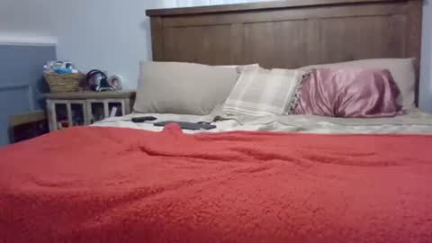 Snapshot of jomorales2024 chatting on March 2, 2026, 2:35 pm JMorales online show from March 2, 2026, 2:35 pm