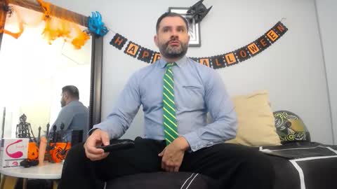 Snapshot of jonas_beard1 chatting on October 21, 2025, 3:46 pm JONAS BEARD online show from October 21, 2025, 3:46 pm