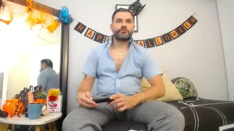 Snapshot of jonas_beard1 chatting on October 23, 2025, 3:11 pm JONAS BEARD online show from October 23, 2025, 3:11 pm