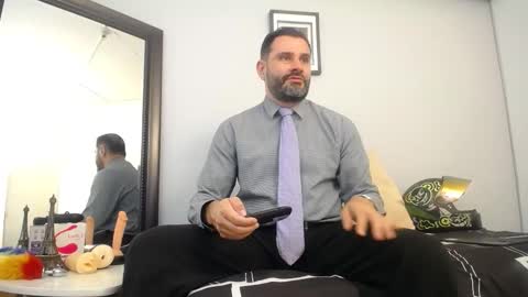 Snapshot of jonas_beard1 chatting on November 4, 2025, 4:50 pm JONAS BEARD online show from November 4, 2025, 4:50 pm