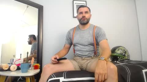 Snapshot of jonas_beard1 chatting on November 5, 2025, 3:45 pm JONAS BEARD online show from November 5, 2025, 3:45 pm