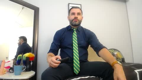 Snapshot of jonas_beard1 chatting on November 6, 2025, 3:35 pm JONAS BEARD online show from November 6, 2025, 3:35 pm