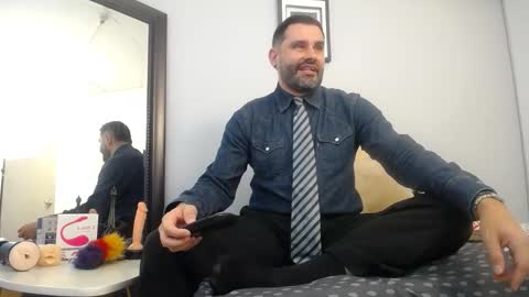 Snapshot of jonas_beard1 chatting on November 11, 2025, 5:02 pm JONAS BEARD online show from November 11, 2025, 5:02 pm