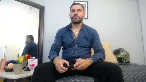 Snapshot of jonas_beard1 chatting on November 18, 2025, 2:54 pm JONAS BEARD online show from November 18, 2025, 2:54 pm