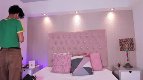 Snapshot of jonas_hiill chatting on March 4, 2026, 4:29 am Jonas online show from March 4, 2026, 4:29 am