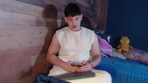 jonathancast08 online show from February 24, 2026, 12:03 pm