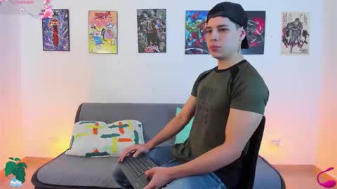 Snapshot of jonathanjoestar_ chatting on November 23, 2025, 8:19 pm Instagram jonathanfit14 online show from November 23, 2025, 8:19 pm