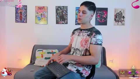 Snapshot of jonathanjoestar_ chatting on December 2, 2025, 10:05 pm Instagram jonathanfit14 online show from December 2, 2025, 10:05 pm