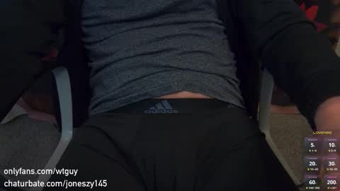 Snapshot of joneszy145 chatting on February 20, 2026, 4:31 am WhteGuy online show from February 20, 2026, 4:31 am