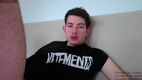 jonhy_merlin online show from March 25, 2026, 5:57 am