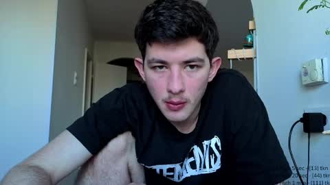 jonhy_merlin online show from March 29, 2026, 5:40 am