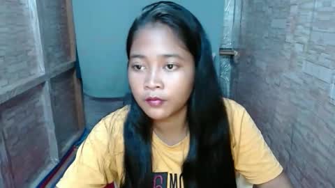 jonna2568 online show from October 9, 2025, 3:54 pm
