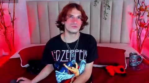 Snapshot of jonny_gilbert chatting on February 13, 2026, 5:53 pm jonny_gilbert online show from February 13, 2026, 5:53 pm