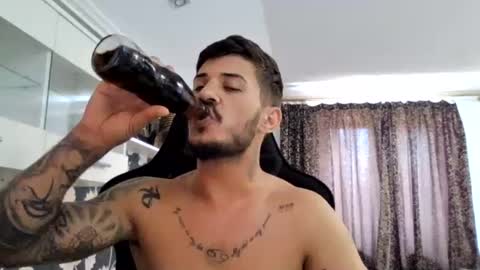 jonnyporn1 online show from July 6, 2026, 10:23 am