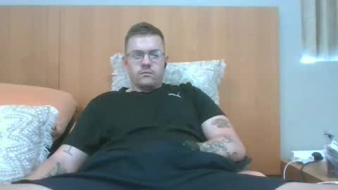 Snapshot of jonoy1995 chatting on December 5, 2024, 12:41 am jonoy1995 online show from December 5, 2024, 12:41 am