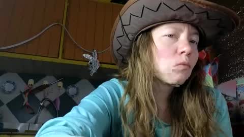 Jony Marta GMT 2000-0100 every day online show from November 28, 2025, 4:09 pm