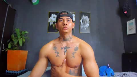 Snapshot of jordanharrd chatting on December 22, 2024, 2:28 am Jordanharrd online show from December 22, 2024, 2:28 am