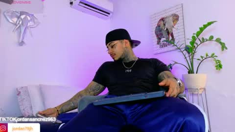 Jordan Smith online show from April 18, 2026, 8:42 pm