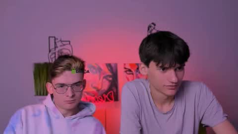 jordi_ser online show from November 7, 2025, 7:14 pm