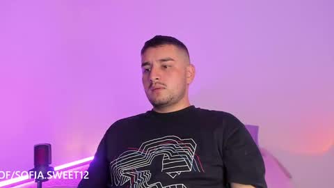 Snapshot of jordy_and_sofi chatting on October 7, 2025, 4:09 am JORDY AND SOFI online show from October 7, 2025, 4:09 am