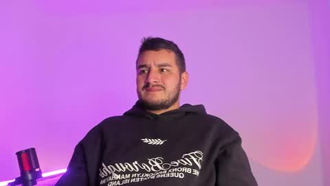 Snapshot of jordy_and_sofi chatting on October 31, 2025, 4:24 am JORDY AND SOFI online show from October 31, 2025, 4:24 am